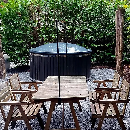 別荘 Het Relaxplekje 4 Persoons Prive Hottub *