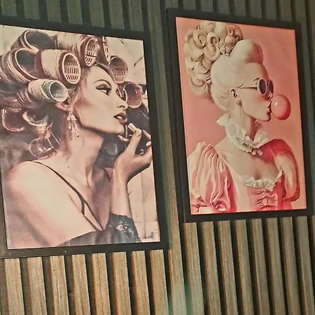 Het Relaxplekje 4 Persoons Prive Hottub