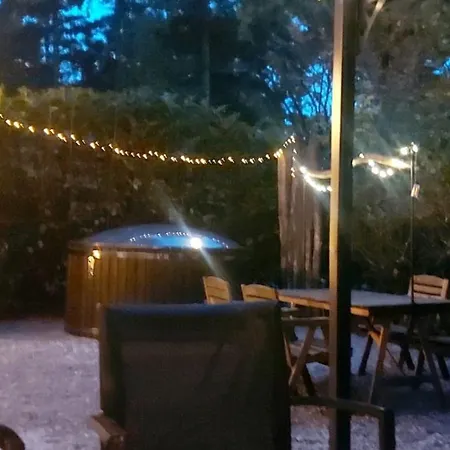 Nyaraló Het Relaxplekje 4 Persoons Prive Hottub