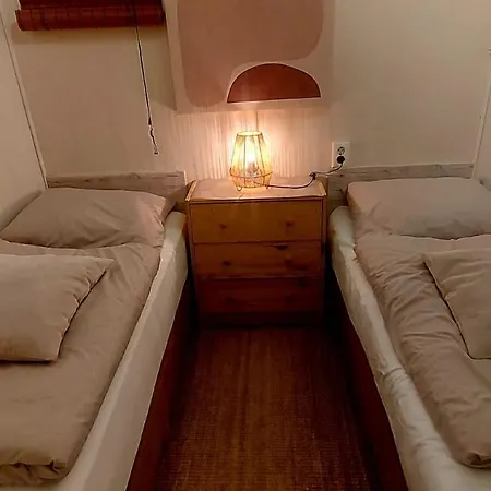 Het Relaxplekje 4 Persoons Prive Hottub Nyaraló Voorthuizen