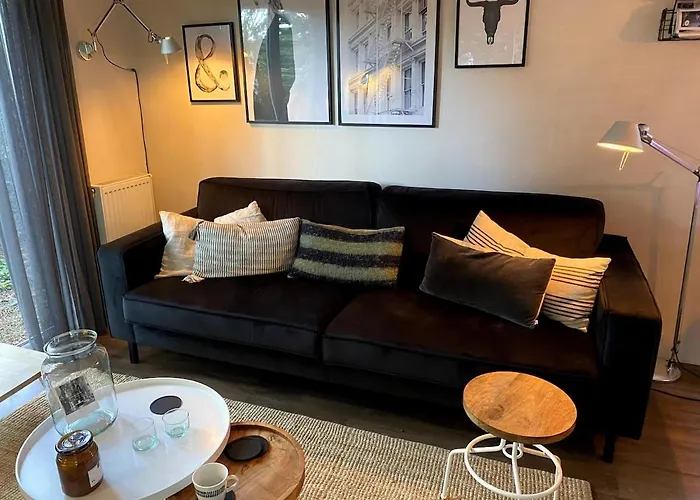 Het Relaxplekje 4 Persoons Prive Hottub Nyaraló Voorthuizen