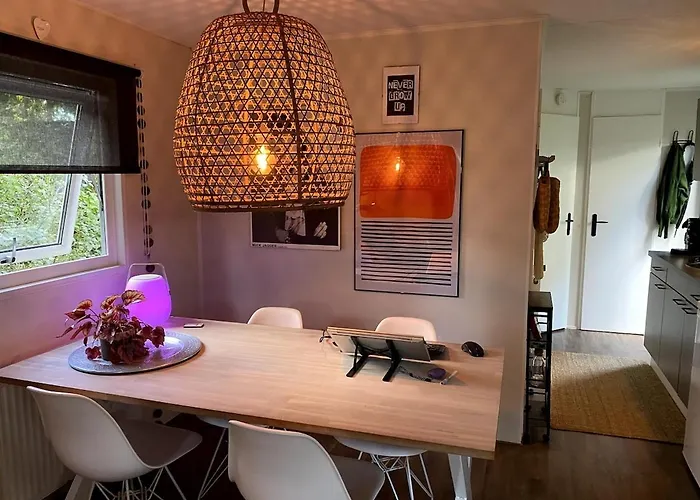 Het Relaxplekje 4 Persoons Prive Hottub Nyaraló Voorthuizen