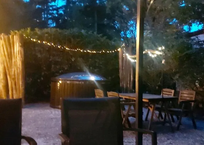 Nyaraló Het Relaxplekje 4 Persoons Prive Hottub